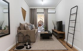 Nana'S House